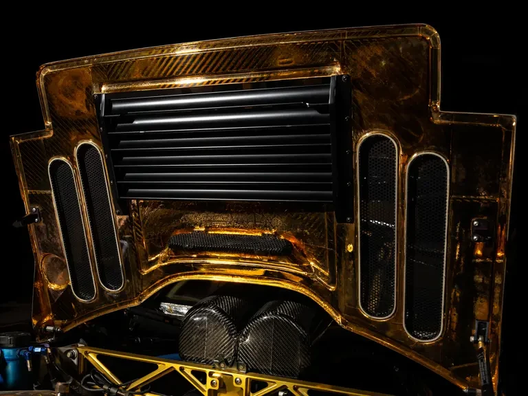 1995 McLaren F1 - Image 24 of 24