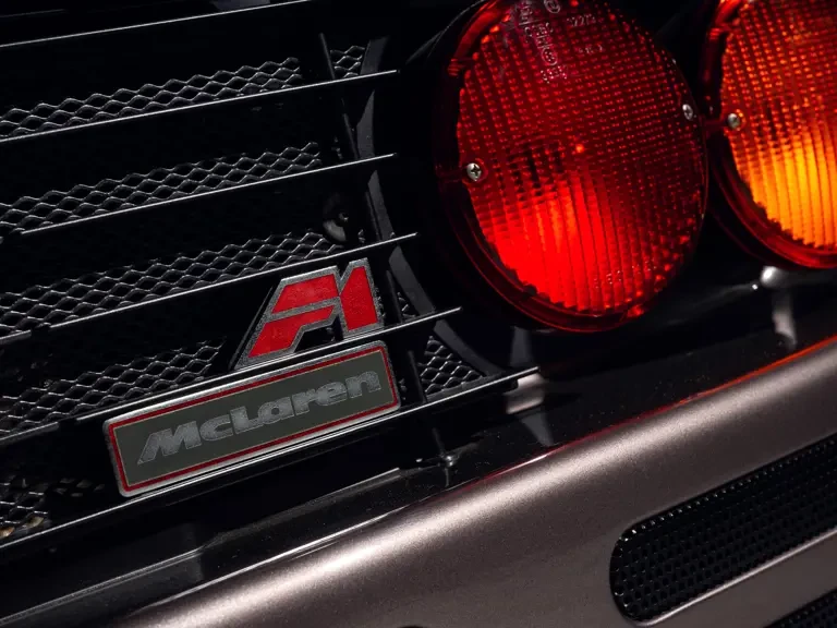 1995 McLaren F1 - Image 7 of 24