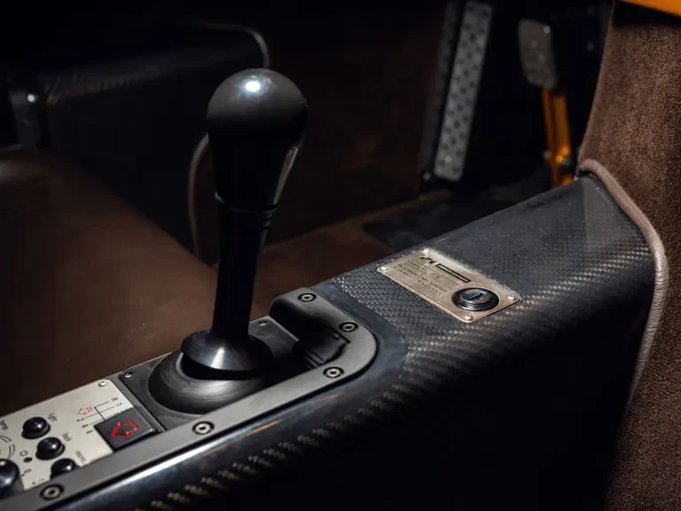 1995 McLaren F1 - Image 15 of 24