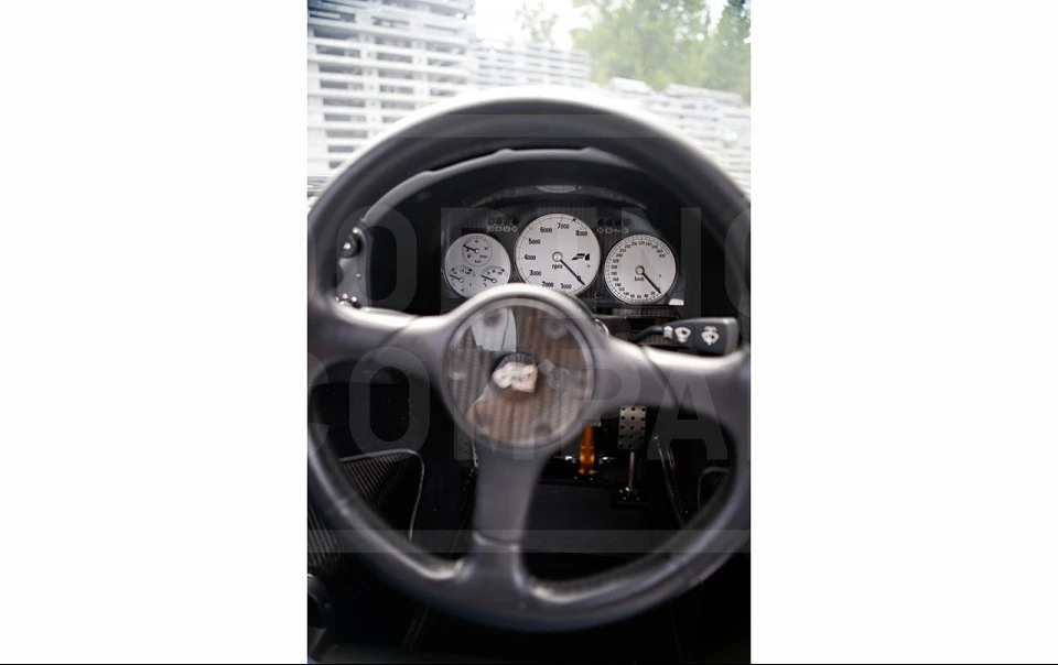 1995 McLaren F1 - Image 13 of 25
