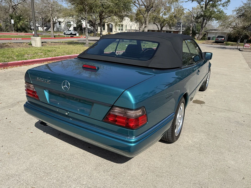 1995 Mercedes-Benz W124 E-Class - Image 8 of 31
