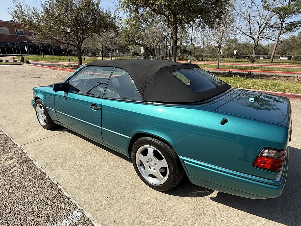 1995 Mercedes-Benz W124 E-Class - Image 11 of 31