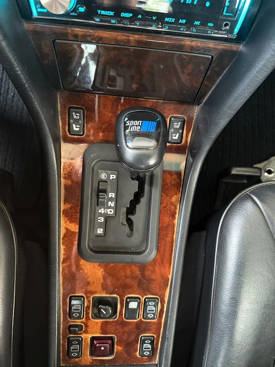 1995 Mercedes-Benz W124 E-Class - Image 25 of 31