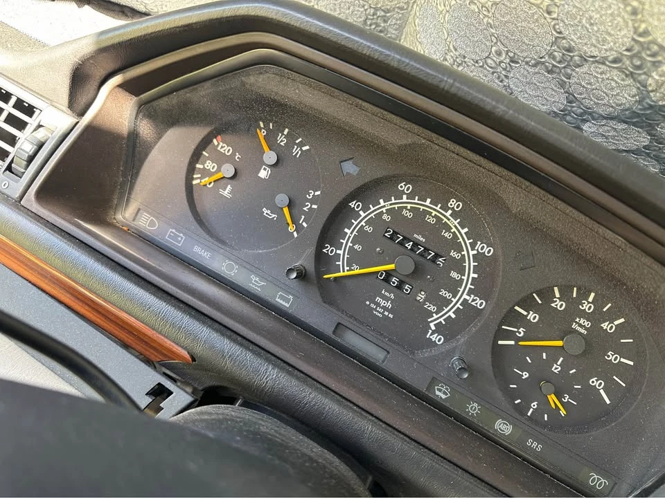 1995 Mercedes-Benz W124 E-Class - Image 9 of 10