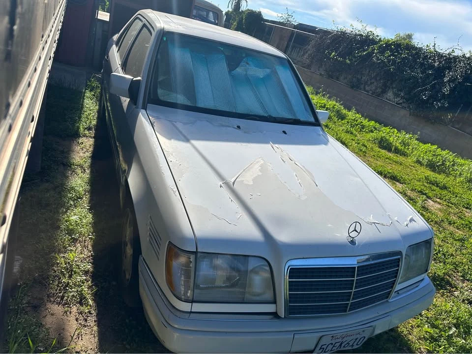 1995 Mercedes-Benz W124 E-Class - Image 4 of 10