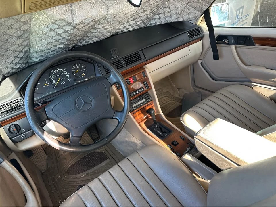 1995 Mercedes-Benz W124 E-Class - Image 8 of 10