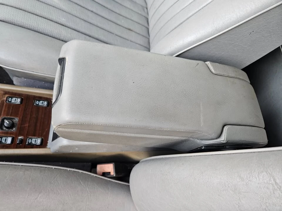 1995 Mercedes-Benz W124 E-Class - Image 5 of 15
