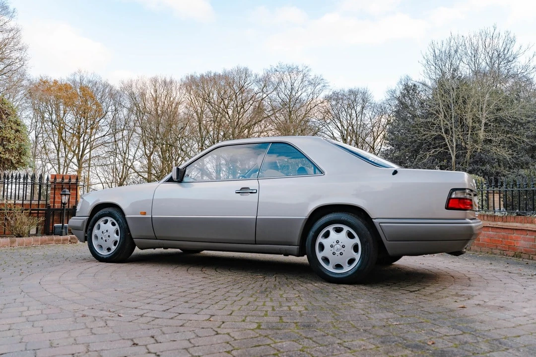 1995 Mercedes-Benz W124 E-Class - Image 17 of 30
