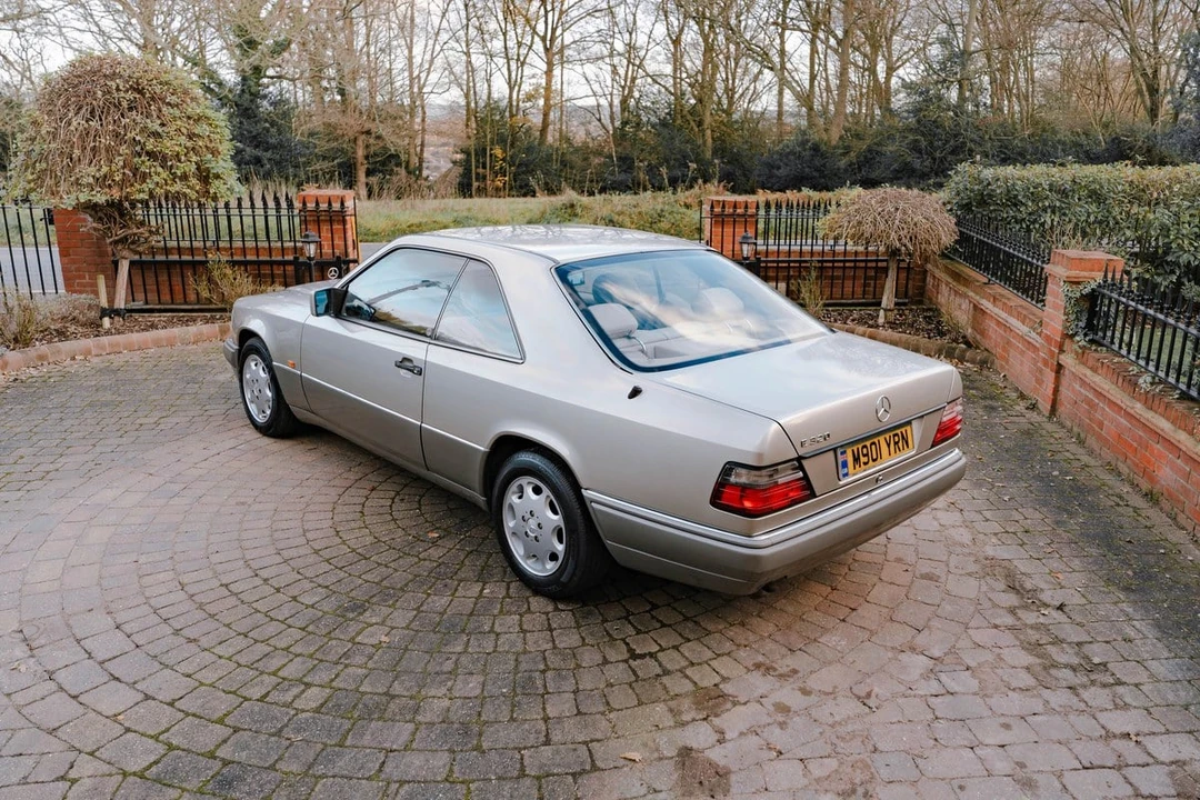 1995 Mercedes-Benz W124 E-Class - Image 21 of 30