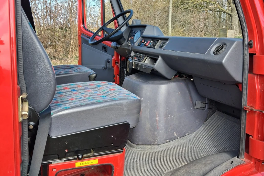 1995 Mercedes-Benz T1N Sprinter - Image 6 of 8