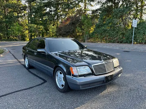 1995 Mercedes-Benz 600 SEL Sedan 4D