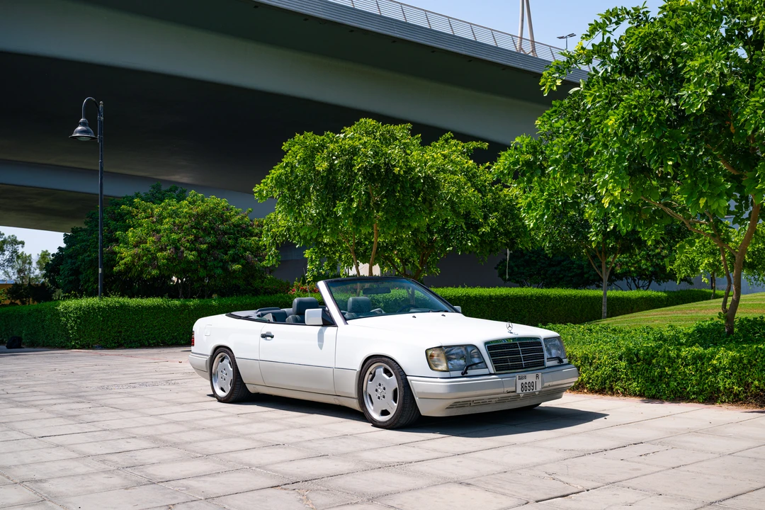 1995 Mercedes-Benz W124 E-Class - Image 11 of 31