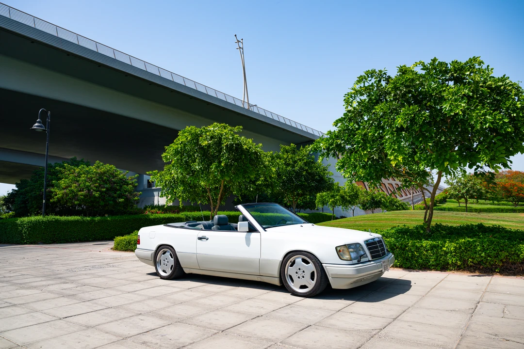 1995 Mercedes-Benz W124 E-Class - Image 3 of 31