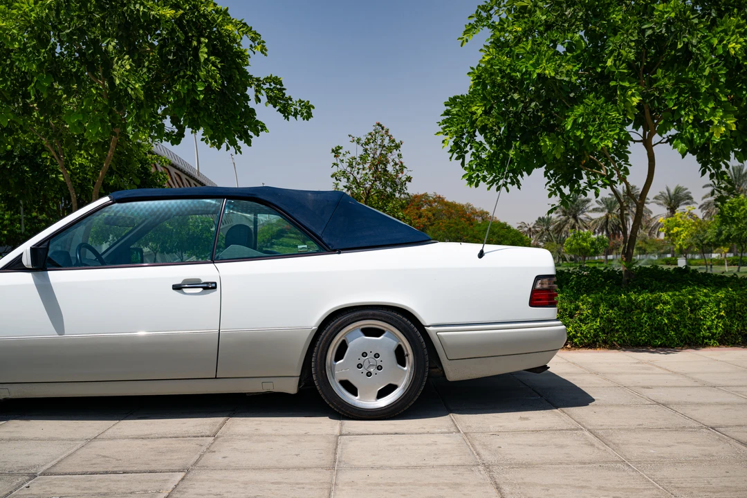 1995 Mercedes-Benz W124 E-Class - Image 31 of 31