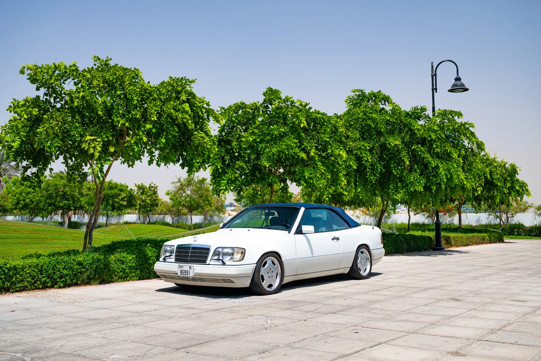 1995 Mercedes-Benz W124 E-Class - Image 9 of 31