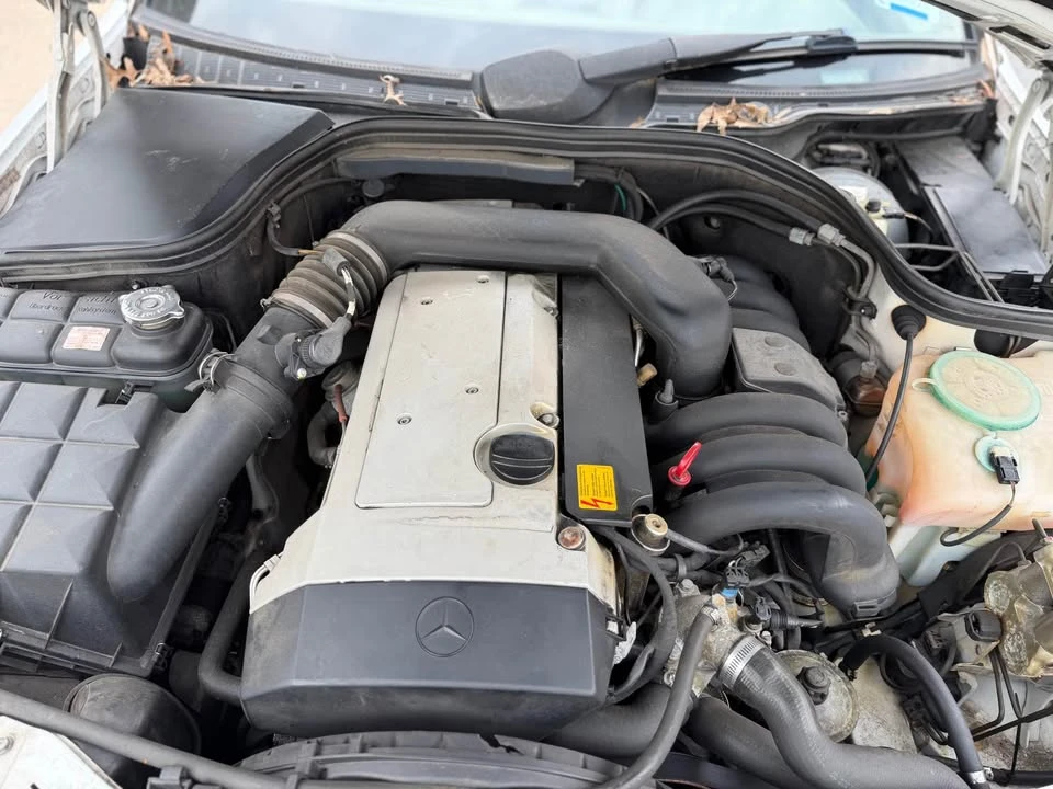 1995 Mercedes-Benz W202 C-Class - Image 6 of 8