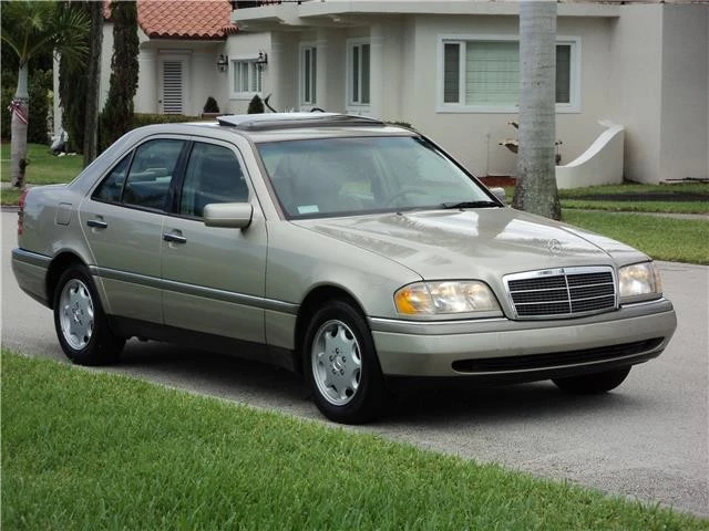 1995 Mercedes-Benz W202 C-Class - Image 9 of 12