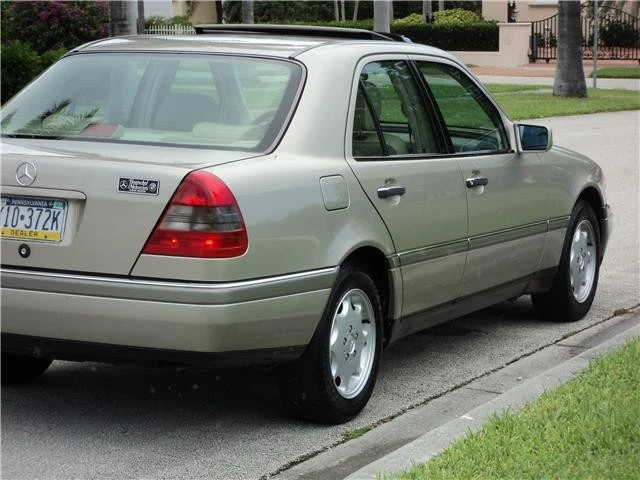 1995 Mercedes-Benz W202 C-Class - Image 6 of 12