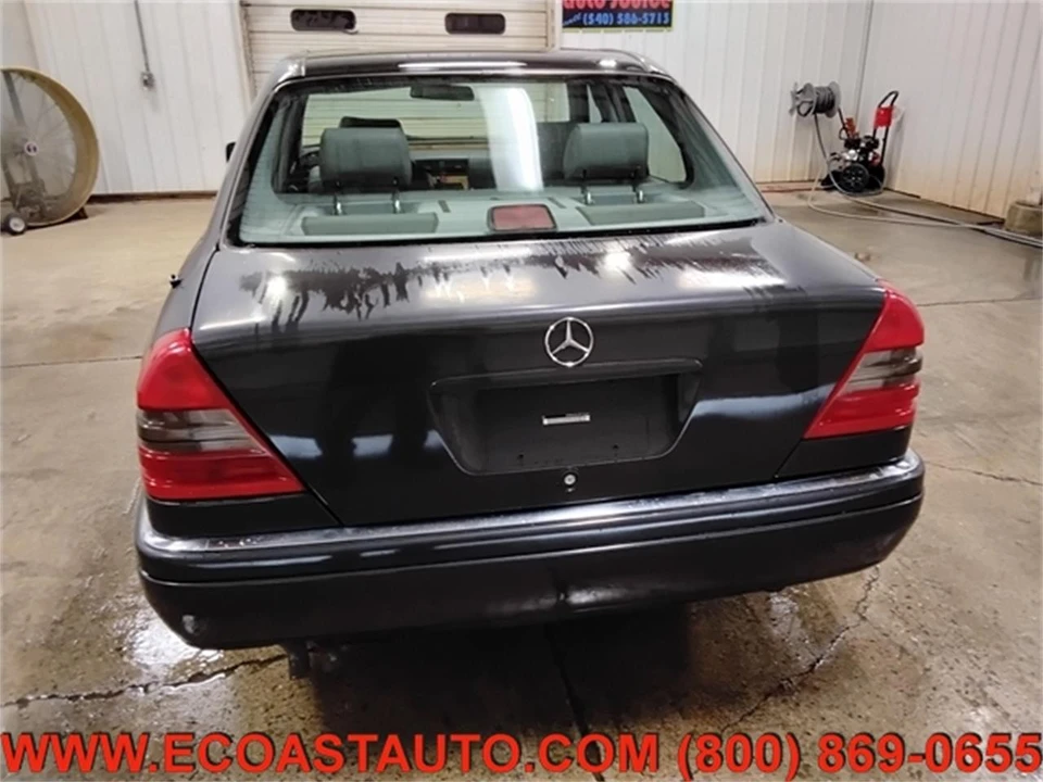 1995 Mercedes-Benz W202 C-Class - Image 8 of 18