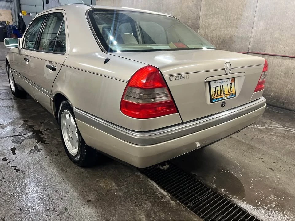 1995 Mercedes-Benz W202 C-Class - Image 6 of 12