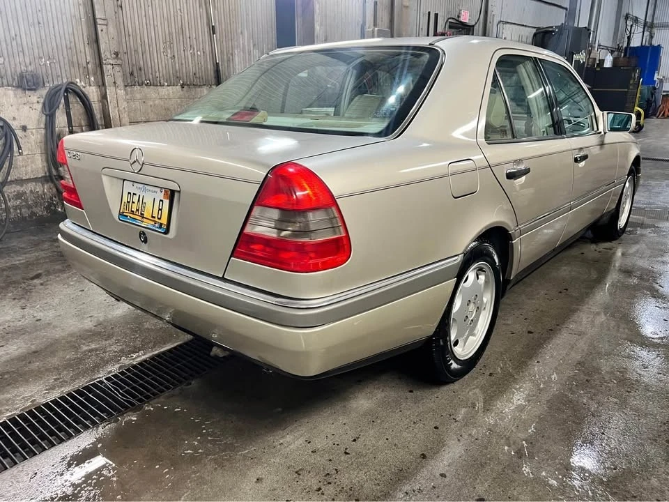 1995 Mercedes-Benz W202 C-Class - Image 4 of 12