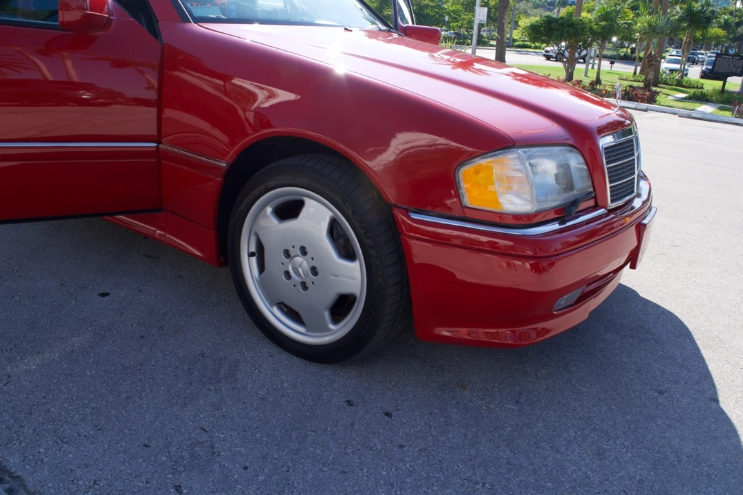 1995 Mercedes-Benz W202 C-Class - Image 12 of 28