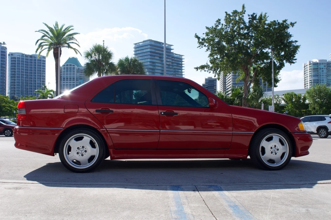 1995 Mercedes-Benz W202 C-Class - Image 21 of 28
