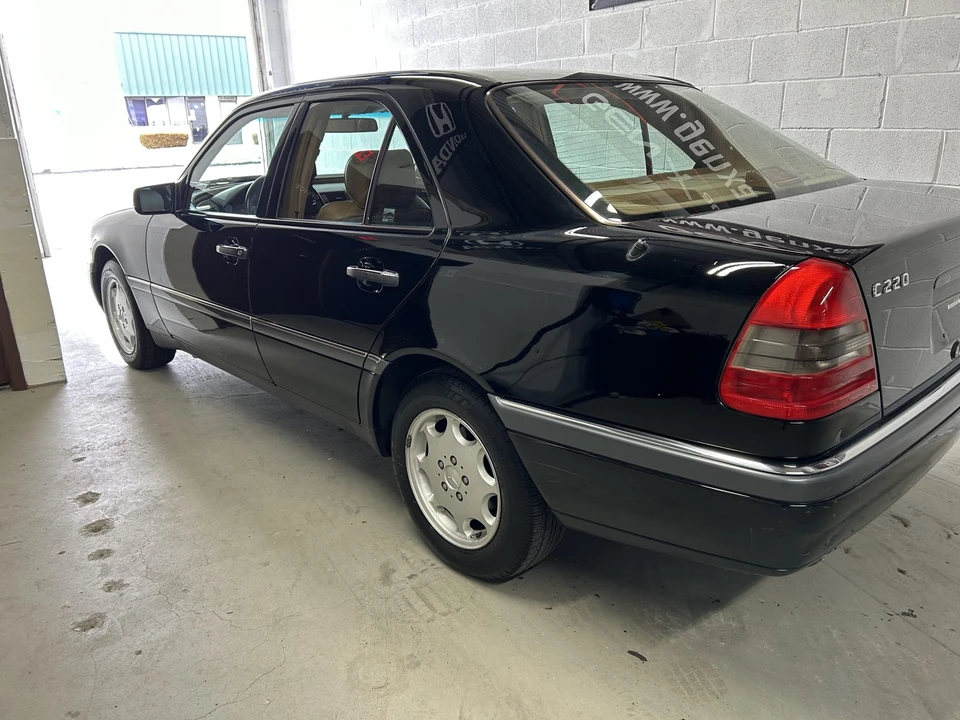 1995 Mercedes-Benz W202 C-Class - Image 12 of 31