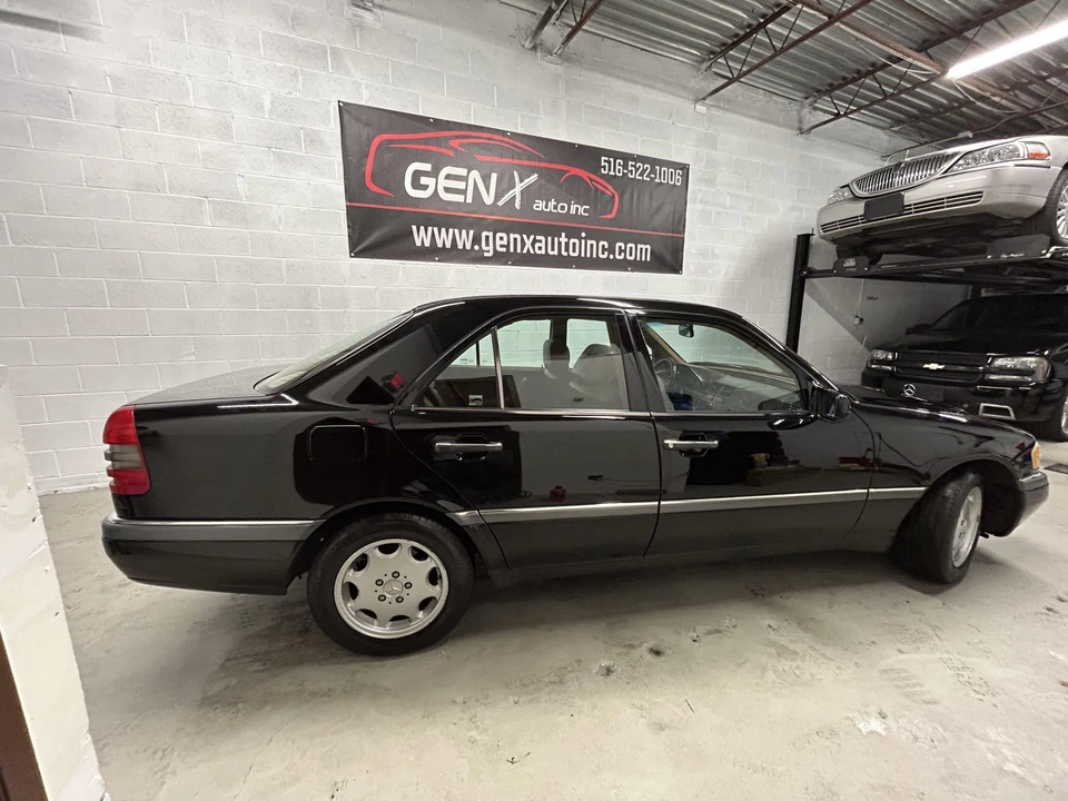 1995 Mercedes-Benz W202 C-Class - Image 26 of 31