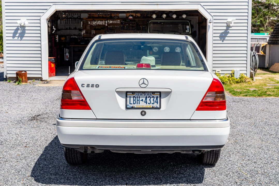 1995 Mercedes-Benz W202 C-Class - Image 4 of 31
