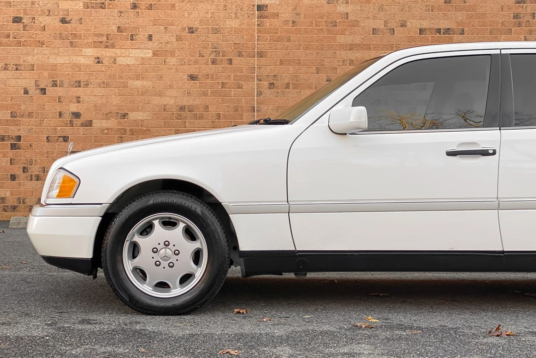 1995 Mercedes-Benz W202 C-Class - Image 24 of 31