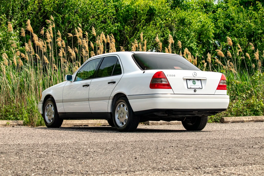1995 Mercedes-Benz W202 C-Class - Image 8 of 31