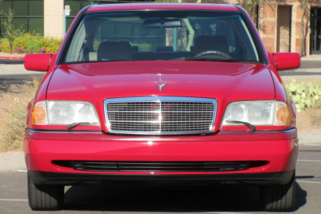 1995 Mercedes-Benz W202 C-Class - Image 2 of 31