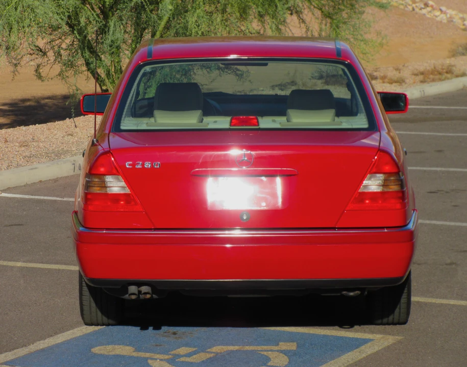1995 Mercedes-Benz W202 C-Class - Image 10 of 31
