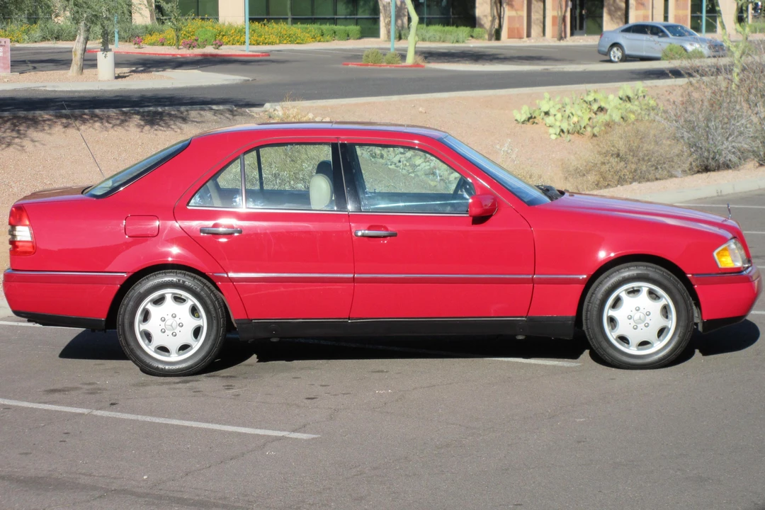 1995 Mercedes-Benz W202 C-Class - Image 3 of 31