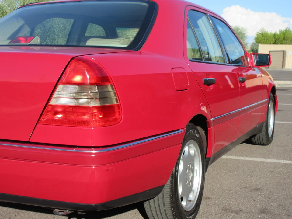 1995 Mercedes-Benz W202 C-Class - Image 29 of 31