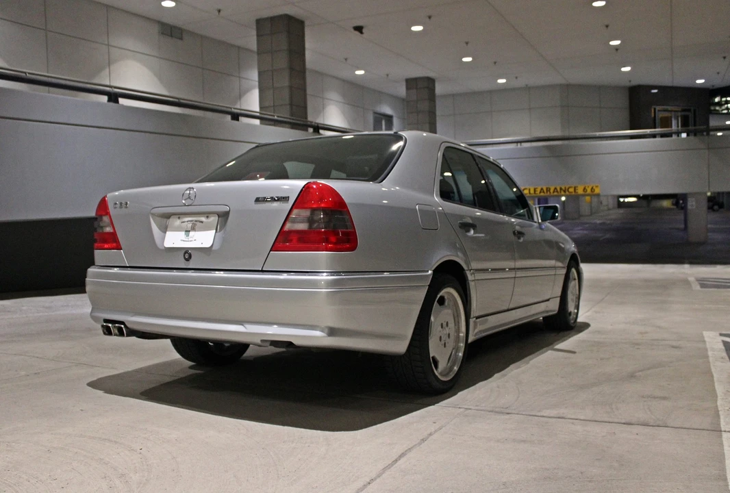 1995 Mercedes-Benz W202 C 36 & C 43 AMG - Image 8 of 31