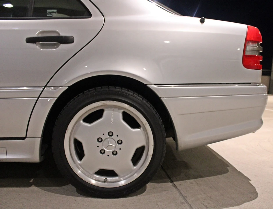 1995 Mercedes-Benz W202 C 36 & C 43 AMG - Image 25 of 31