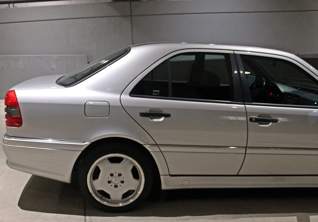 1995 Mercedes-Benz W202 C 36 & C 43 AMG - Image 27 of 31