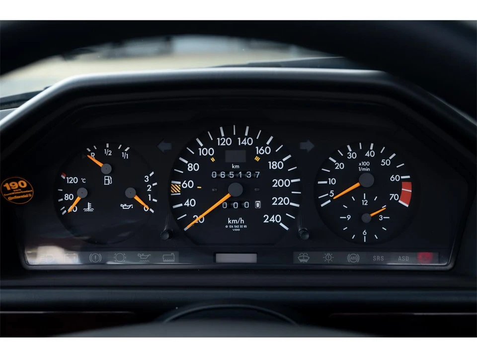 1995 Mercedes-Benz W202 C-Class - Image 8 of 11
