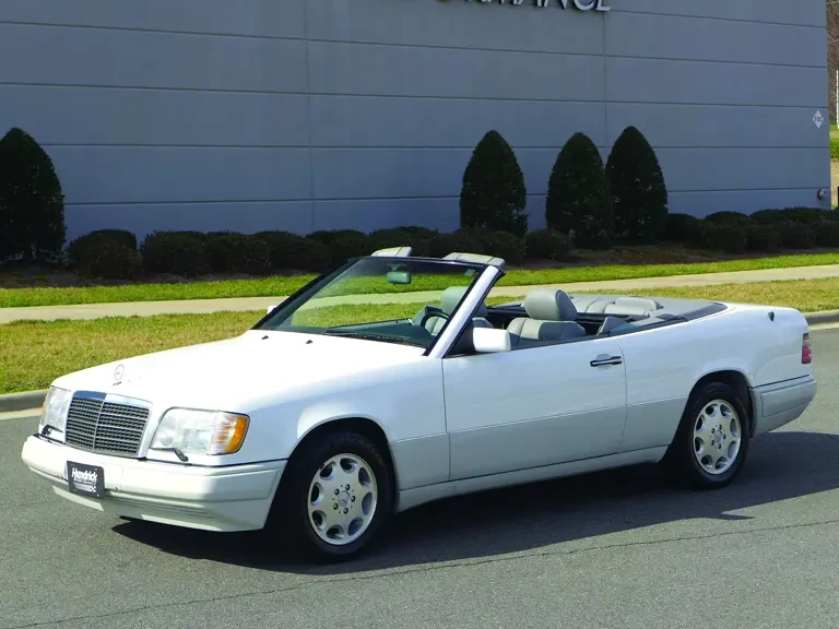 1995 Mercedes-Benz W124 E-Class - Image 2 of 2