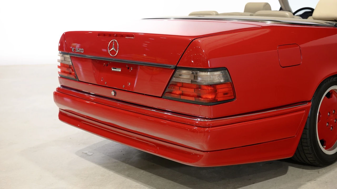 1995 Mercedes-Benz W124 E-Class - Image 19 of 31