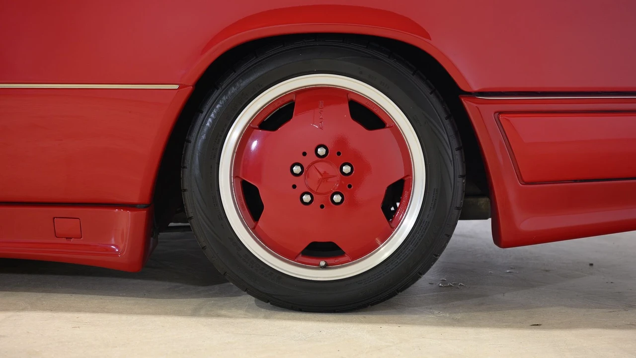 1995 Mercedes-Benz W124 E-Class - Image 21 of 31