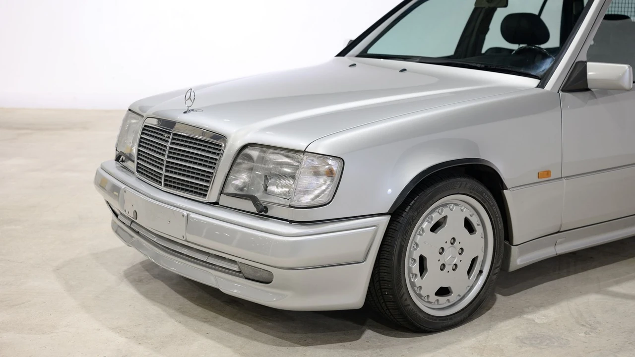 1995 Mercedes-Benz W124 E-Class - Image 17 of 31