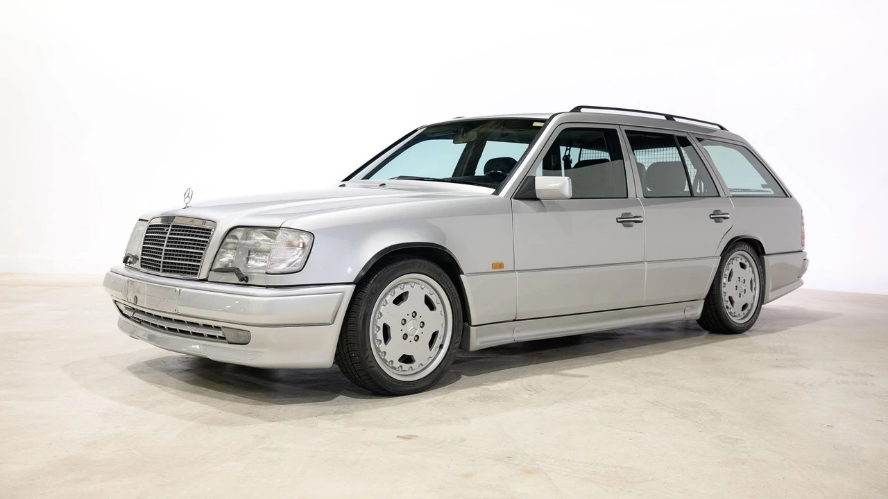 1995 Mercedes-Benz W124 E-Class - Image 18 of 31