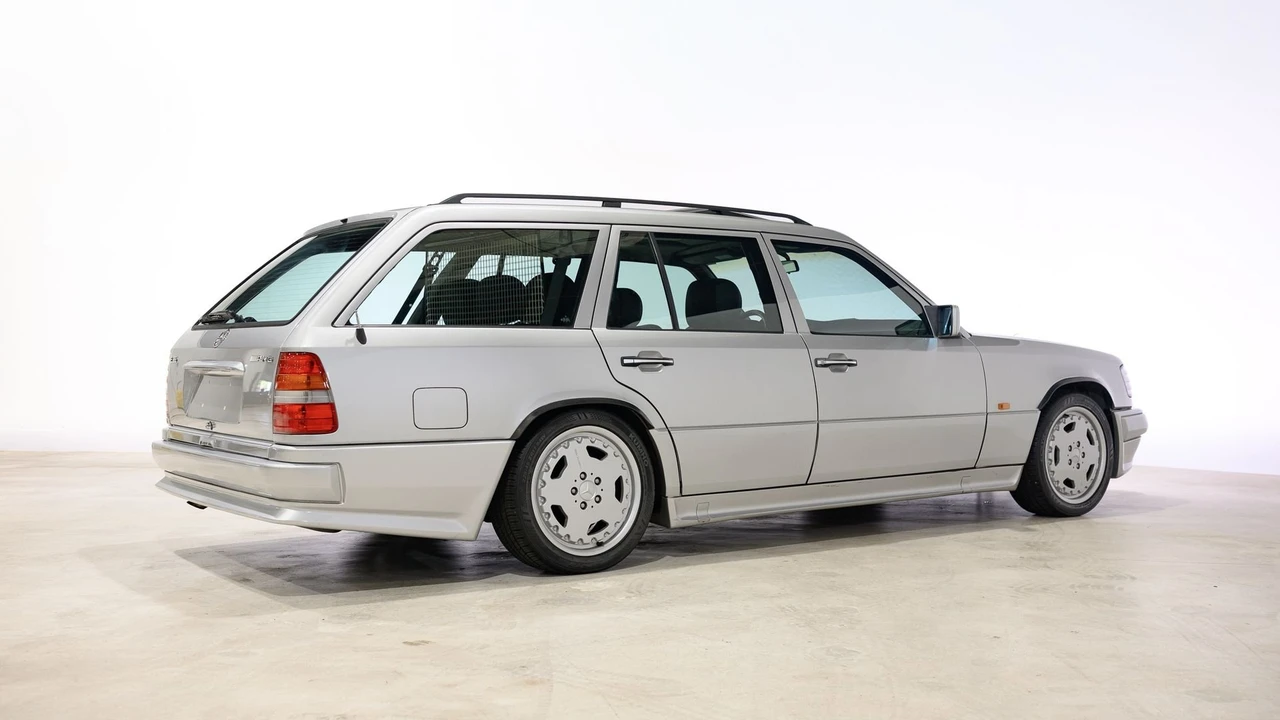 1995 Mercedes-Benz W124 E-Class - Image 27 of 31