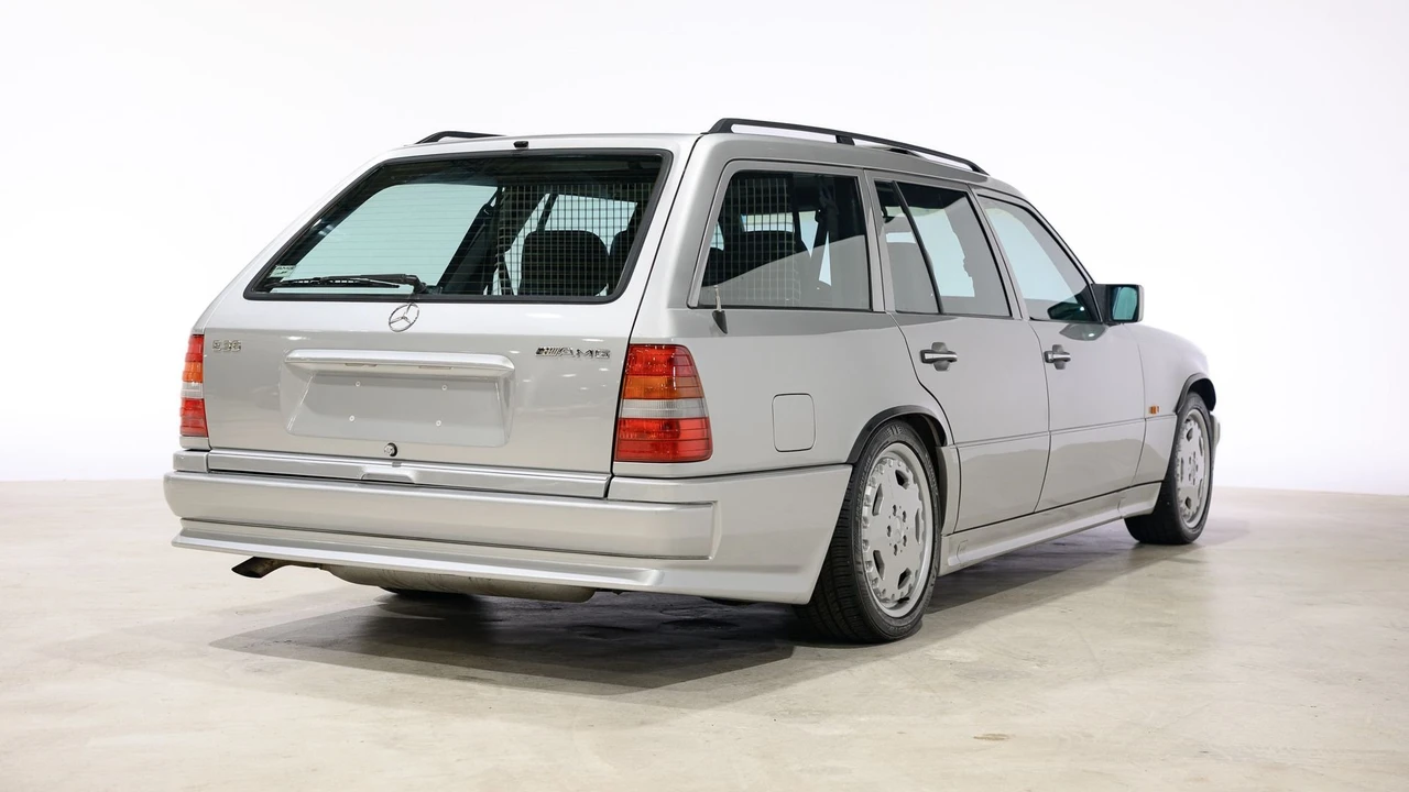 1995 Mercedes-Benz W124 E-Class - Image 20 of 31