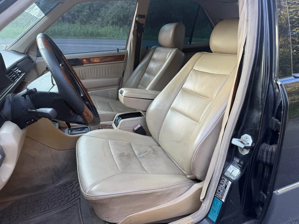 1995 Mercedes-Benz W124 E-Class - Image 8 of 20