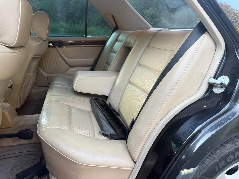 1995 Mercedes-Benz W124 E-Class - Image 10 of 20