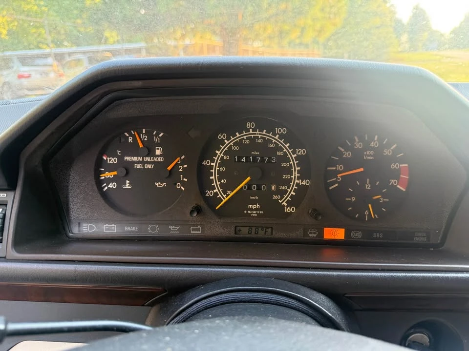 1995 Mercedes-Benz W124 E-Class - Image 17 of 20